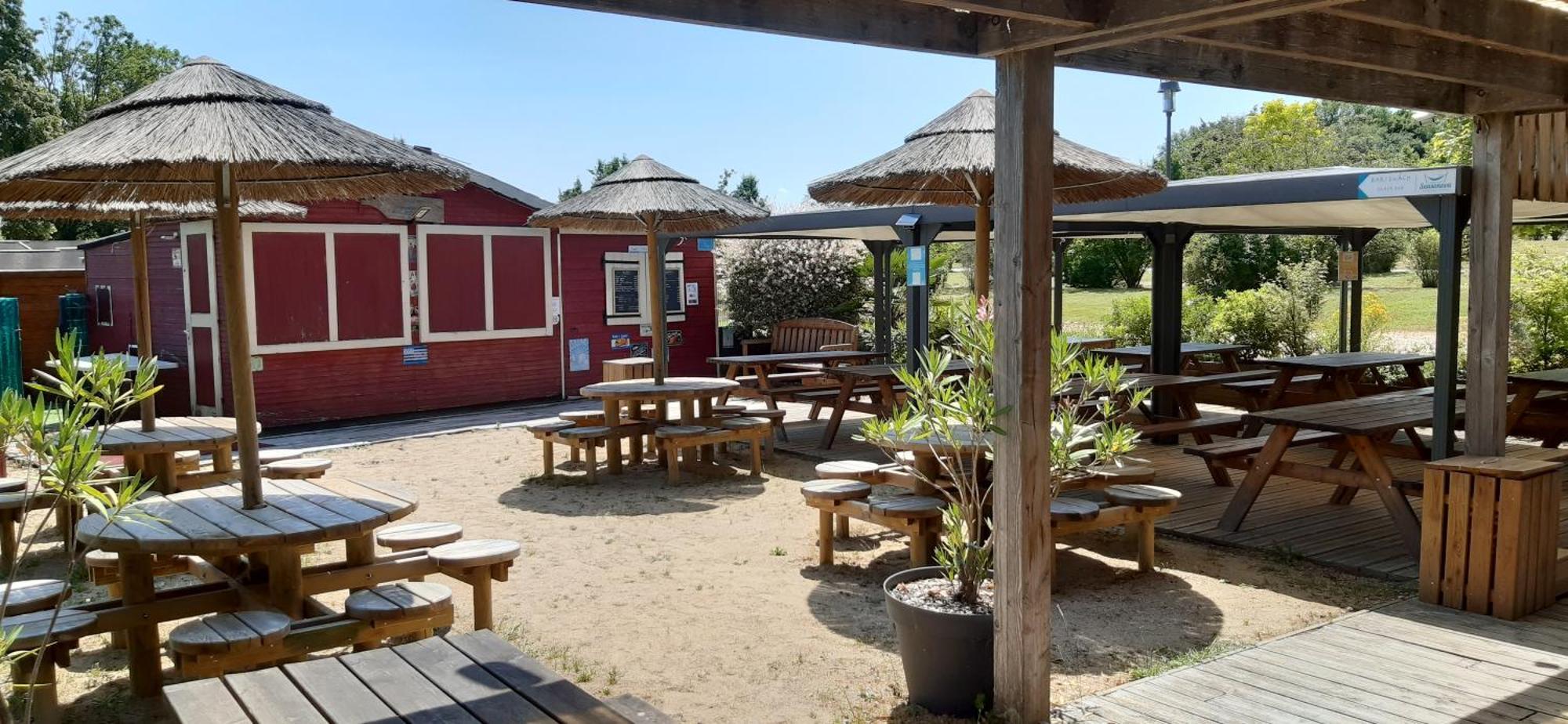 Hotel Camping Aquarev Loudéac Exterior foto